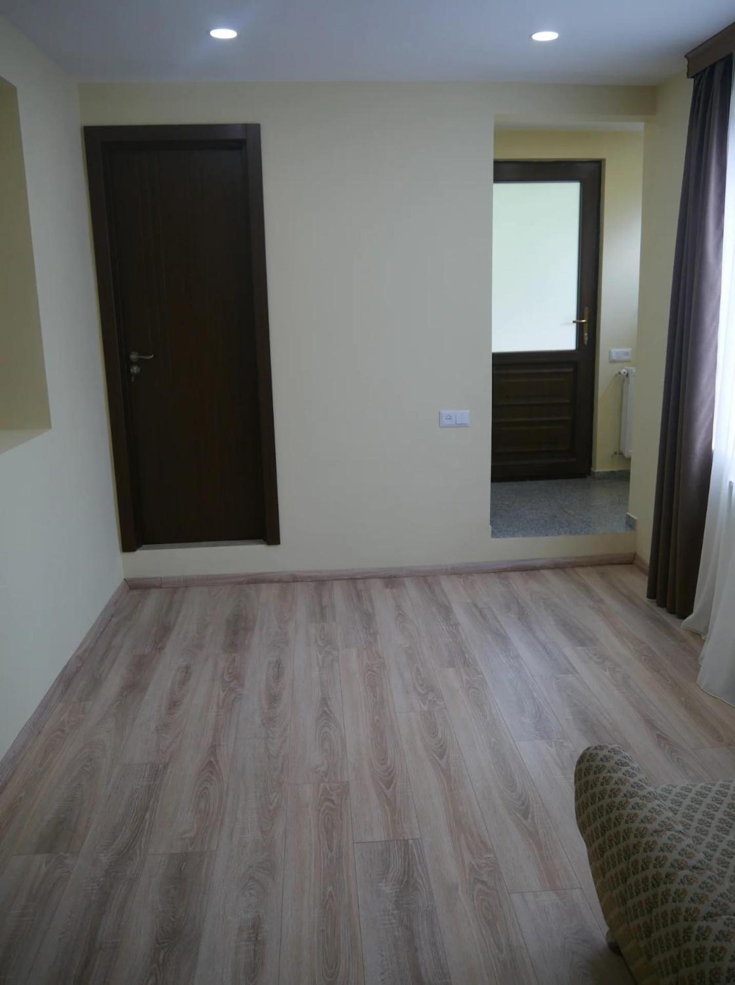 Luxury Apartment At Pirosmani 22 In Central Borjomi Ruang foto